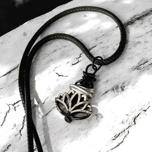5 For $25💫Alternative Lotus Flower Zen Pendant Necklace